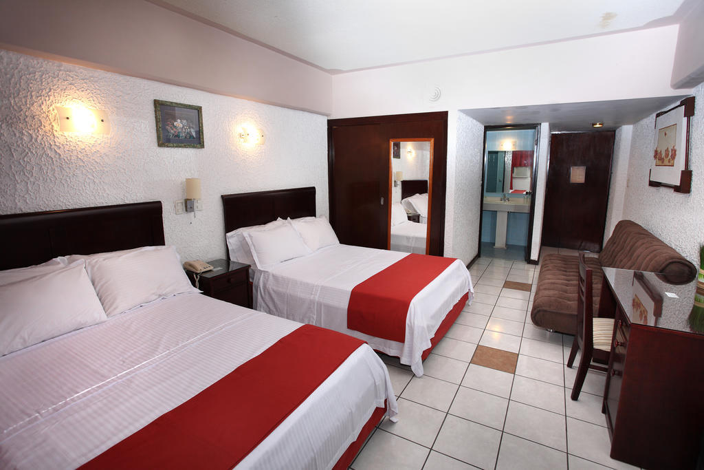 Hotel Robert Prince Poza Rica Room photo