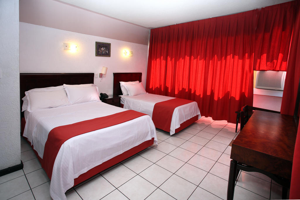 Hotel Robert Prince Poza Rica Room photo